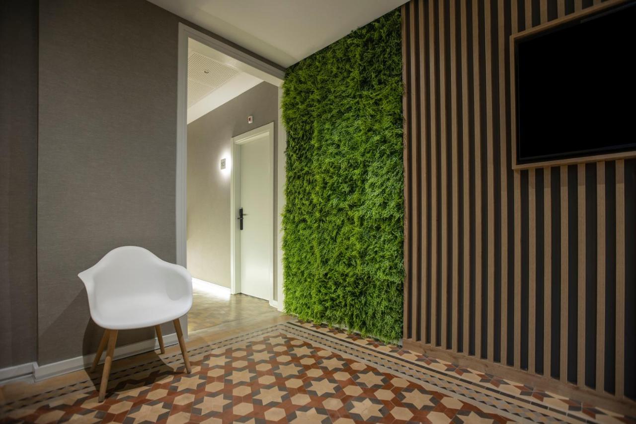 Fontanella By Bcn Urban Rooms 巴塞罗那 外观 照片